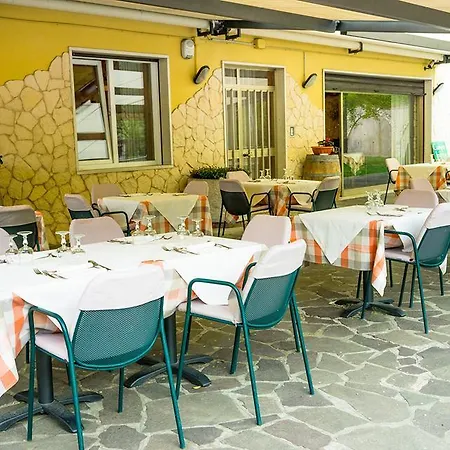 Olivo Hotel 2*